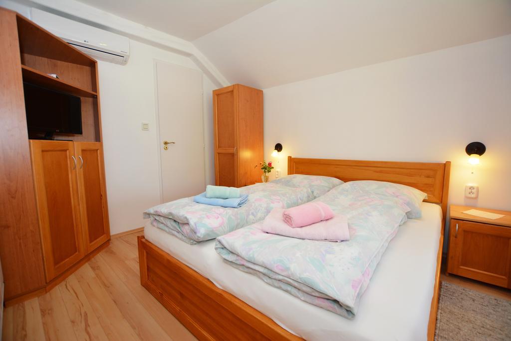 Viragoskert Apartman Hévíz Pokoj fotografie