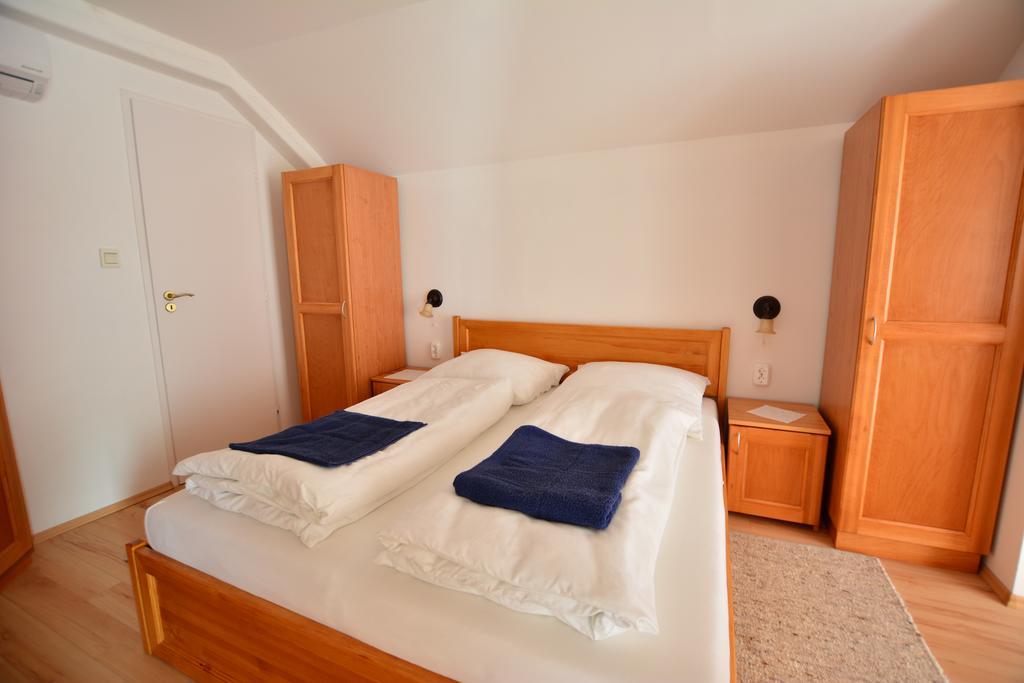 Viragoskert Apartman Hévíz Pokoj fotografie
