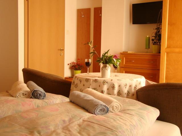 Viragoskert Apartman Hévíz Pokoj fotografie