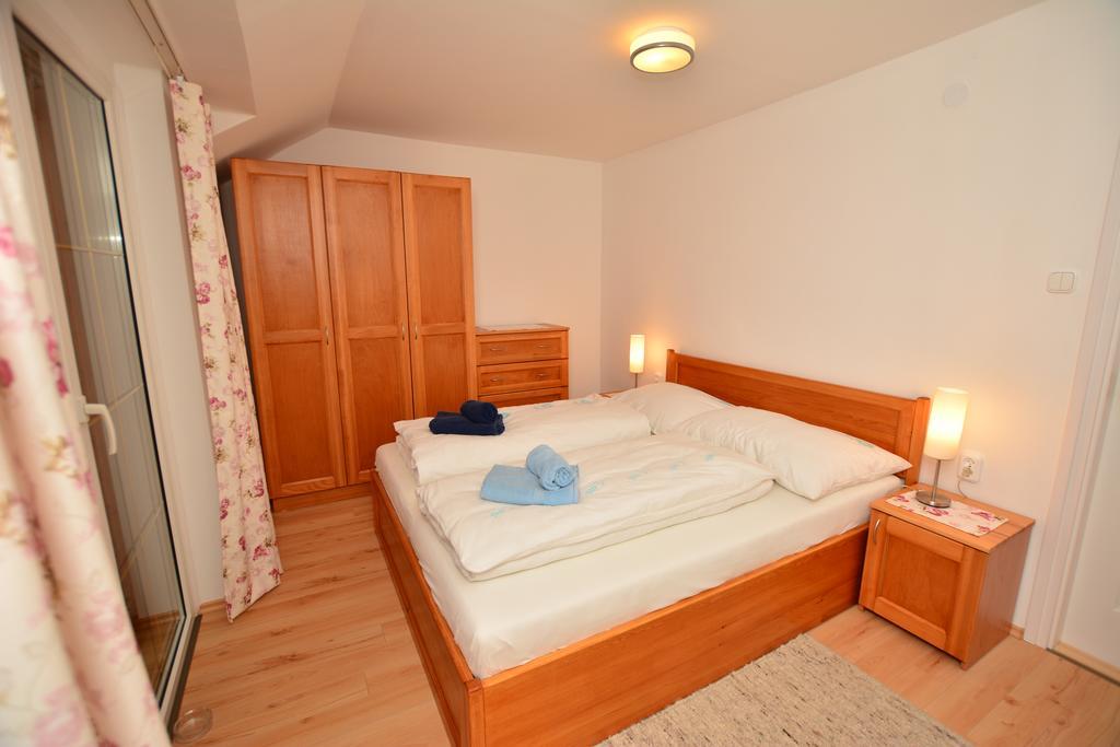 Viragoskert Apartman Hévíz Pokoj fotografie